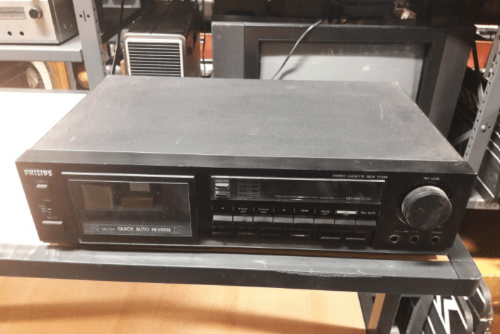 Cassette Deck (R330)