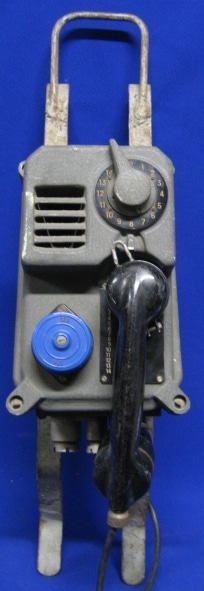 Scheepstelefoon (T121)