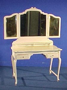 Toilettafel (D1171)